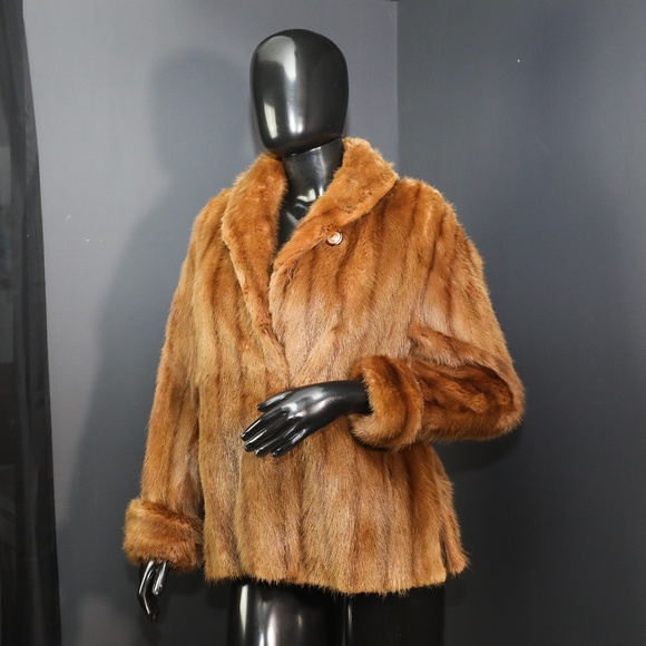 VINTAGE CARAMEL FOX FUR COAT - Picture 1 of 7